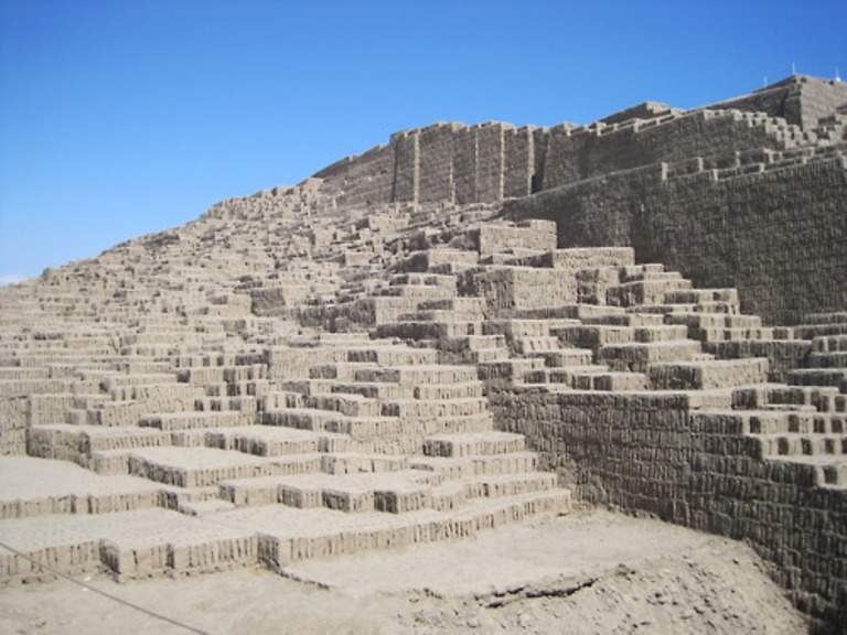 11. Huaca Pacllana