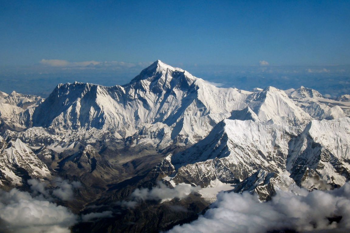 Cuanto Mide La Montaña Mas Alta Del Mundo