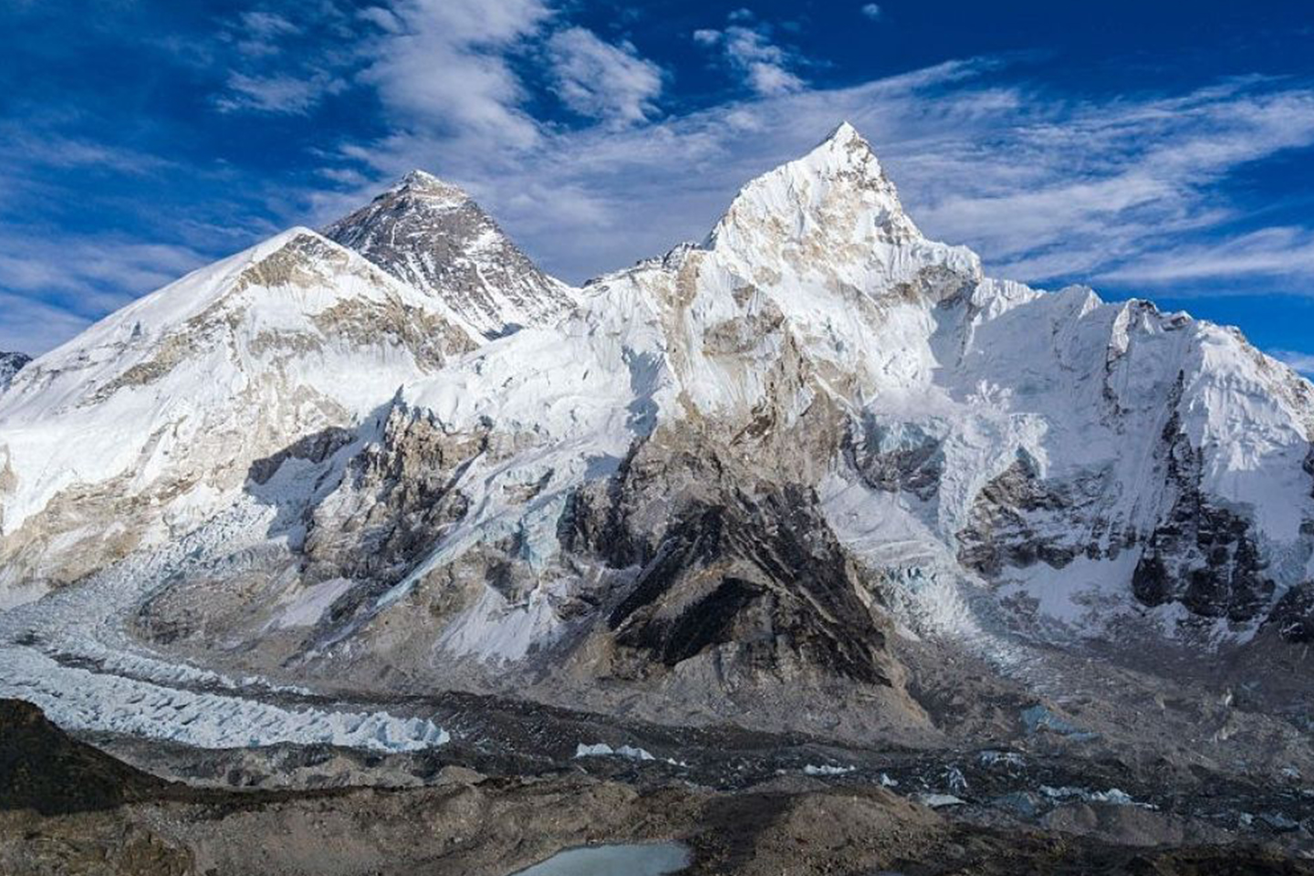 Las 15 montañas más famosas del mundo que tienes que conocer - Tips Para Tu  Viaje